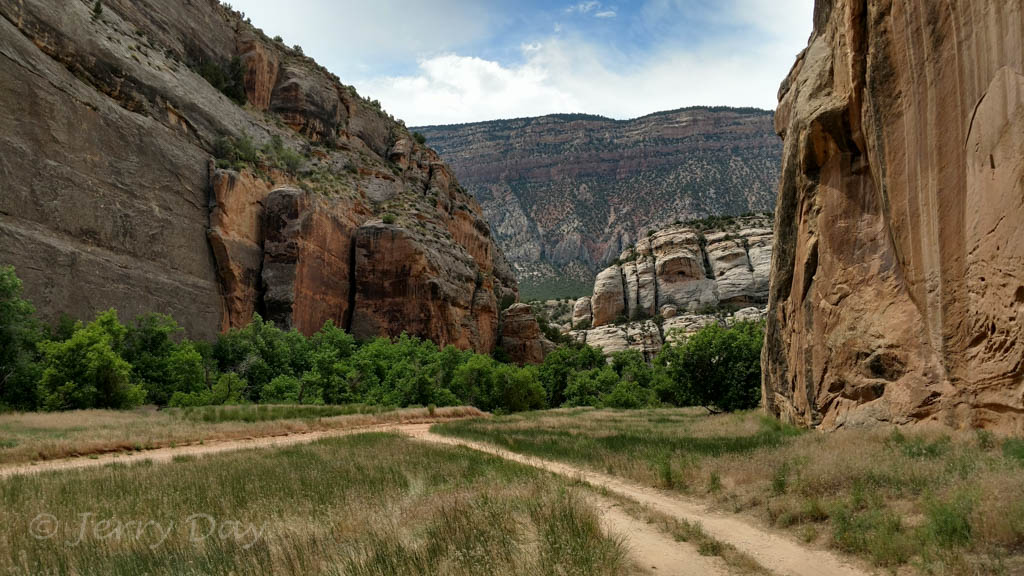 echo park road dinosaur national monument