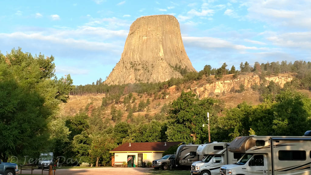 Campground Review - Devils Tower / Black Hills KOA, Devils 
